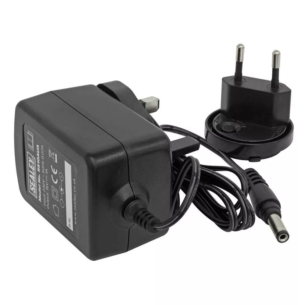Universal Adaptor 1.0A 15V
